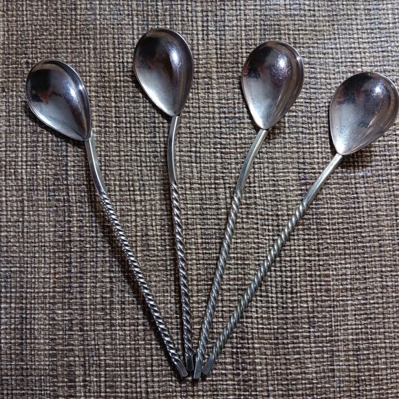Vintage set of 4 Melchior Soviet Russian twisted handle coffee spoons - Picture 1 of 4